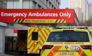 LONDON, UNITED KINGDOM - DECEMBER 30 - Ambulances bring emergency patients to St Thomas Hospital in London, England on December 30 2020. UK hospitals overwhelmed by the number of Covid-19 patients as the daily cases reached 53,135 yesterday, the biggest daily figure since the beginning of pandemic. ( Tayfun Salcı - Anadolu Agency )