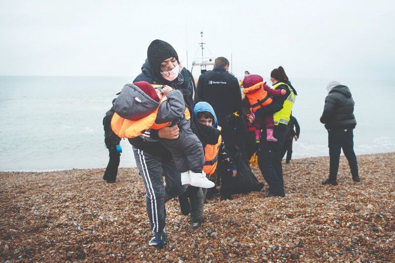 مريم أمين إحدى ضحايا غرق القارب كانت تنوي الالتحاق بخطيبها في بريطانيا (تويتر: @kuwaittimesnews)