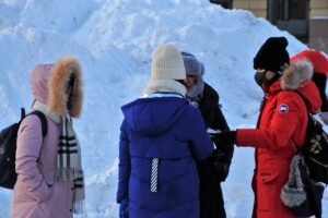 إغلاق مدارس في بريطانيا بسبب العاصفة الثلجية