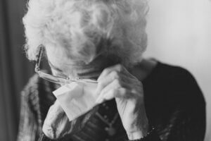 اغتصاب امرأة مسّنة في منزلها