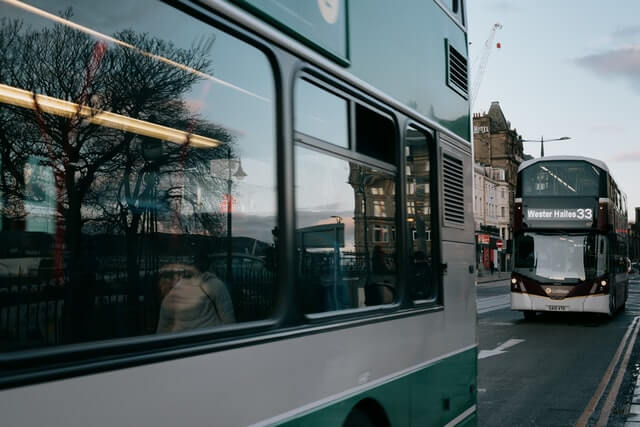 اسكتلندا: ركوب المواصلات العامة مجانا لكل من هو دون 22 عامًا