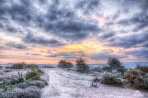 متى وأين ستكون درجات الحرارة في بعض مناطق بريطانيا تحت 11 درجة ؟ (تويتر: @metoffice)