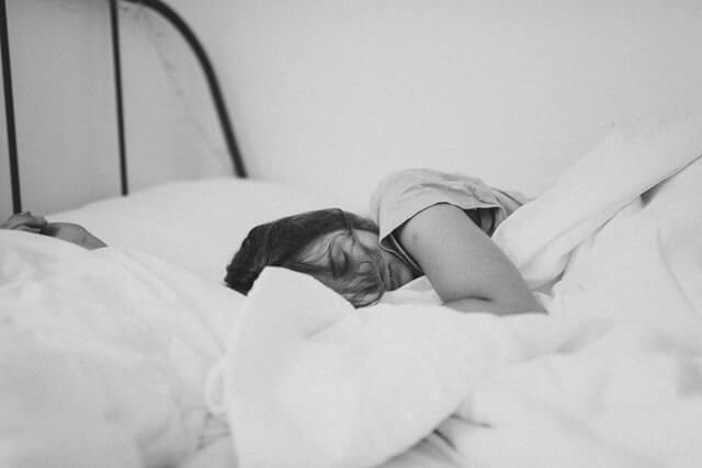 كيف تؤثر قلة النوم على الذاكرة ؟ وماذا نصنع لها ؟!