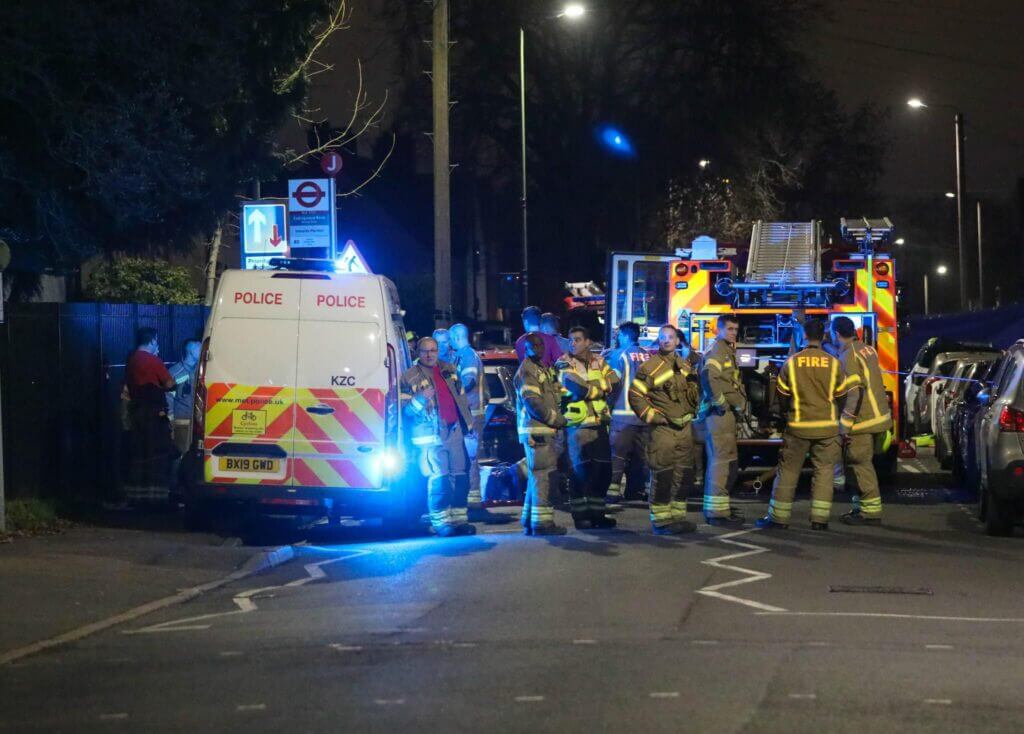 وفاة أربعة أطفال بحريق في منزل جنوب لندن