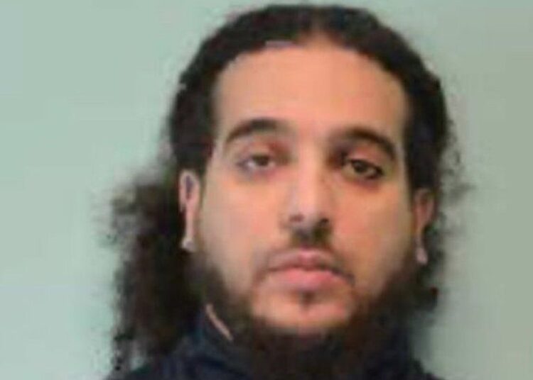 سجن نجل أبو حمزة المصري بتهمة "غسيل أموال"(تويتر: @metpoliceuk)