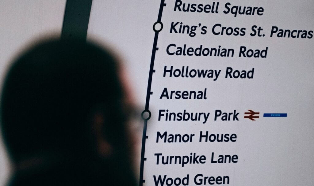 أخطر 20 محطة مترو أنفاق ينبغي الحذر عند دخولها في لندن