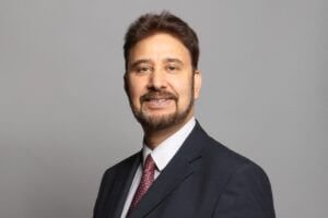 نائب بريطاني يدعو لمناقشة ظاهرة الاسلاموفوبيا تحت قبة البرلمان