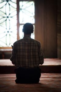 رجل أعمال مسلم يحصل على موافقة البلدية لبناء مسجد داخل أحد أشهر مباني لندن