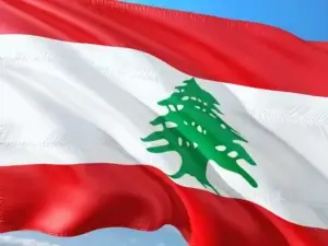 محتجزة في لبنان