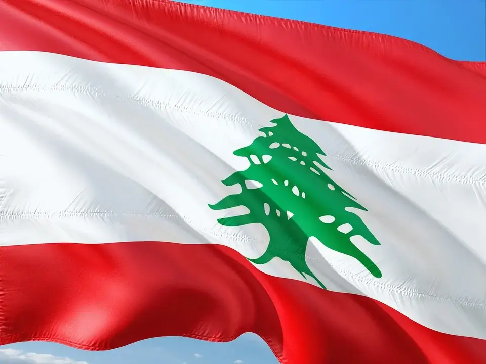 بنك عودة اللبناني يغلق 30 حسابا تعود لبريطانيين بعد حكم قضائي ضده 