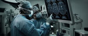 مستشفى في بريستول يعتبر الأول في العالم بزراعة جهاز في دماغ مريض لتأخير أعراض باركنسون (فليكر)