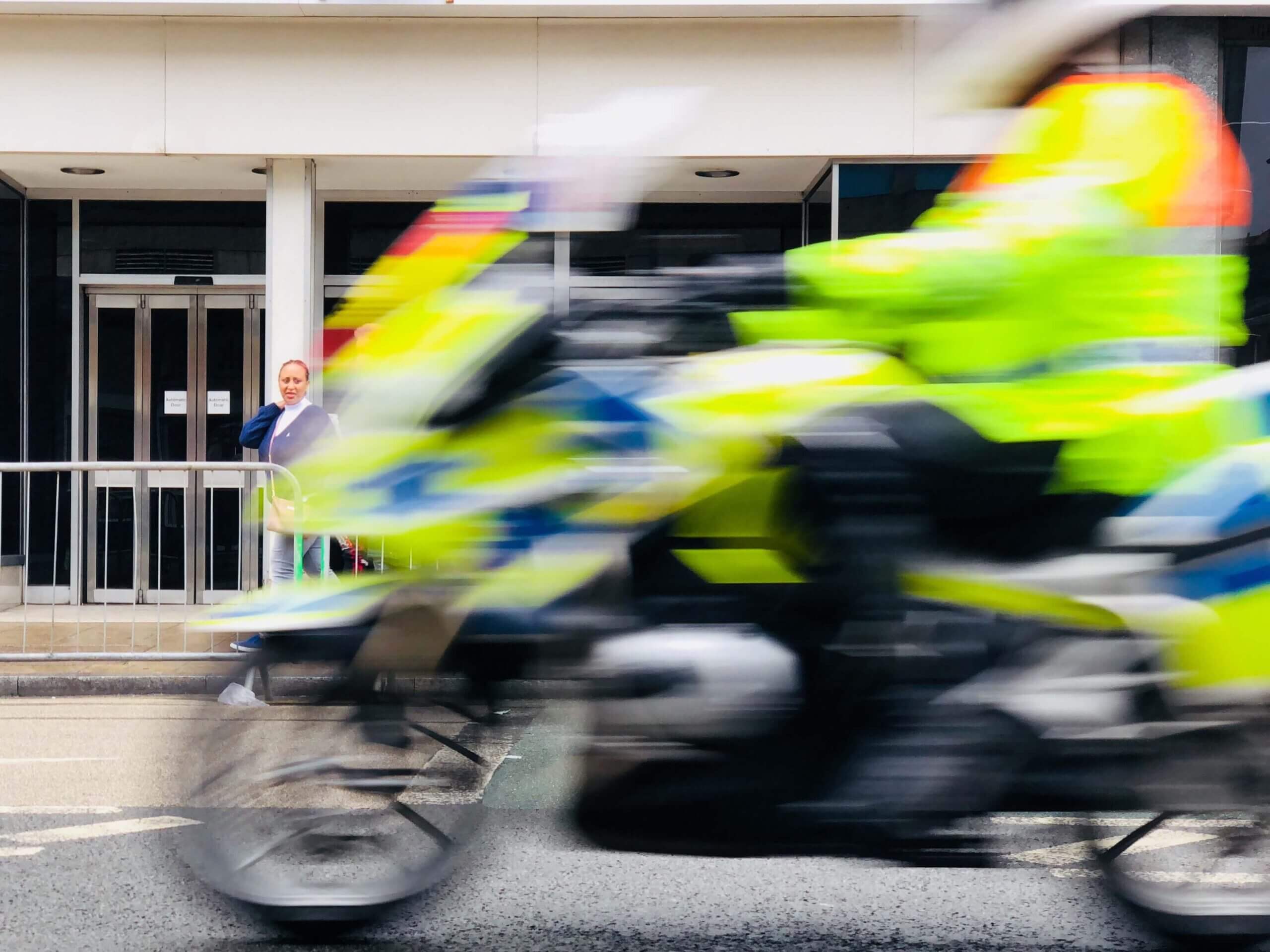 دراجة تابعة للشرطة البريطانية التي أطلقت عملية بحث طارئة
