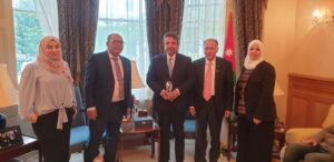 المنتدى الأردني في المملكة المتحدة يكرم السفير الدباس