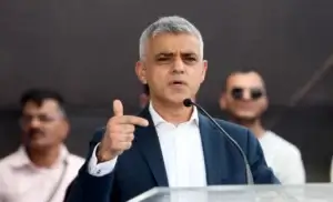 عمدة لندن ومئات القيادات المسلمة في حزب العمال تطالب بوقف إطلاق النار في غزة