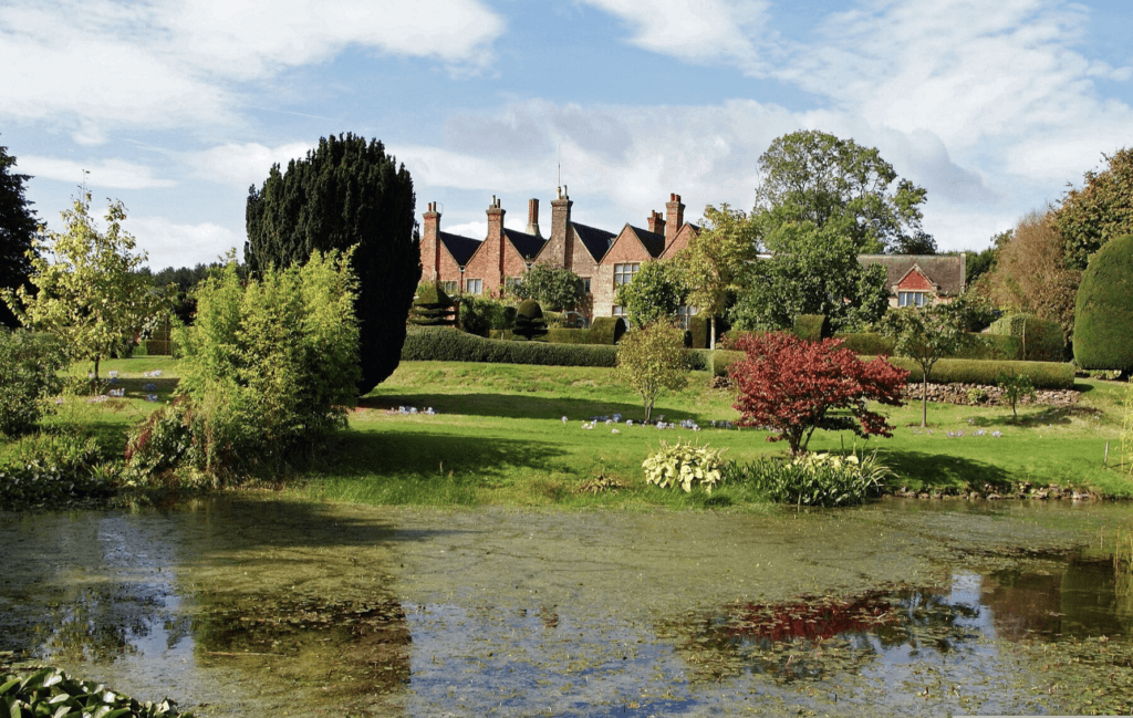 فيلي بريوري (Felley Priory)