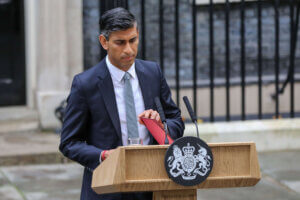 Sunak in front of Downing Street