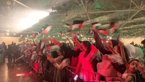 آلاف العرب والفلسطينيين يحيون مهرجان فلسطين في لندن في نسخته الـ 18 