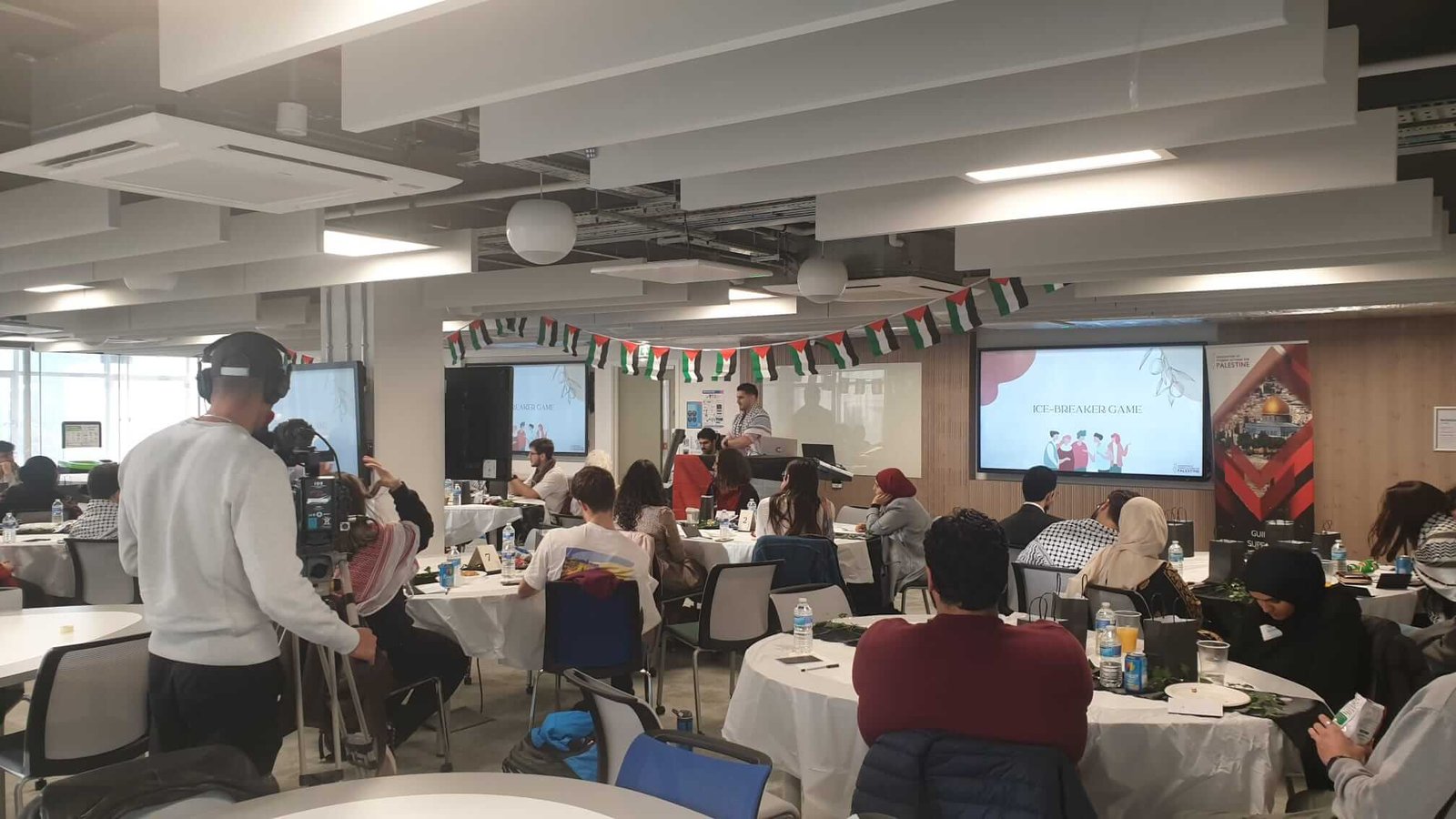 نوادي فلسطين في بريطانيا تجتمع في جامعة كينغز كوليج