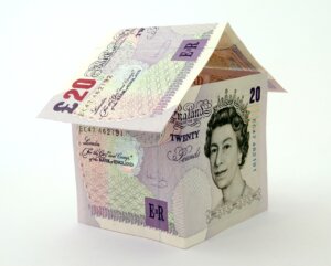 تكاليف خفية لا بد من الحذر منها عند شراء منزل في بريطانيا