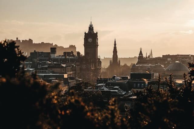 العاصمة الاسكتلندية أدنبره