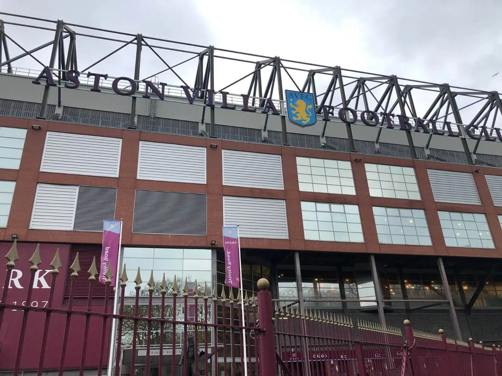 Aston Villa Hosts Ramadan Iftar at Club's Stadium