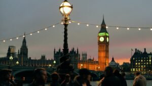 متى موعد عيد الفطر 2023 في بريطانيا؟