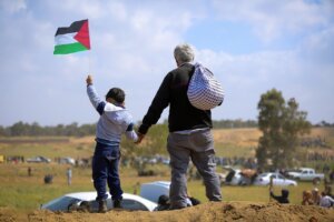 إسرائيل تمنع وزير الخارجية البريطاني من زيارة قرية فلسطينية!