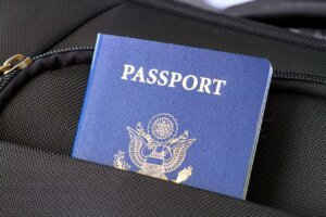 كل ما تلزم معرفته بشأن تحول بطاقات الإقامة للنظام الإلكتروني E-Visa