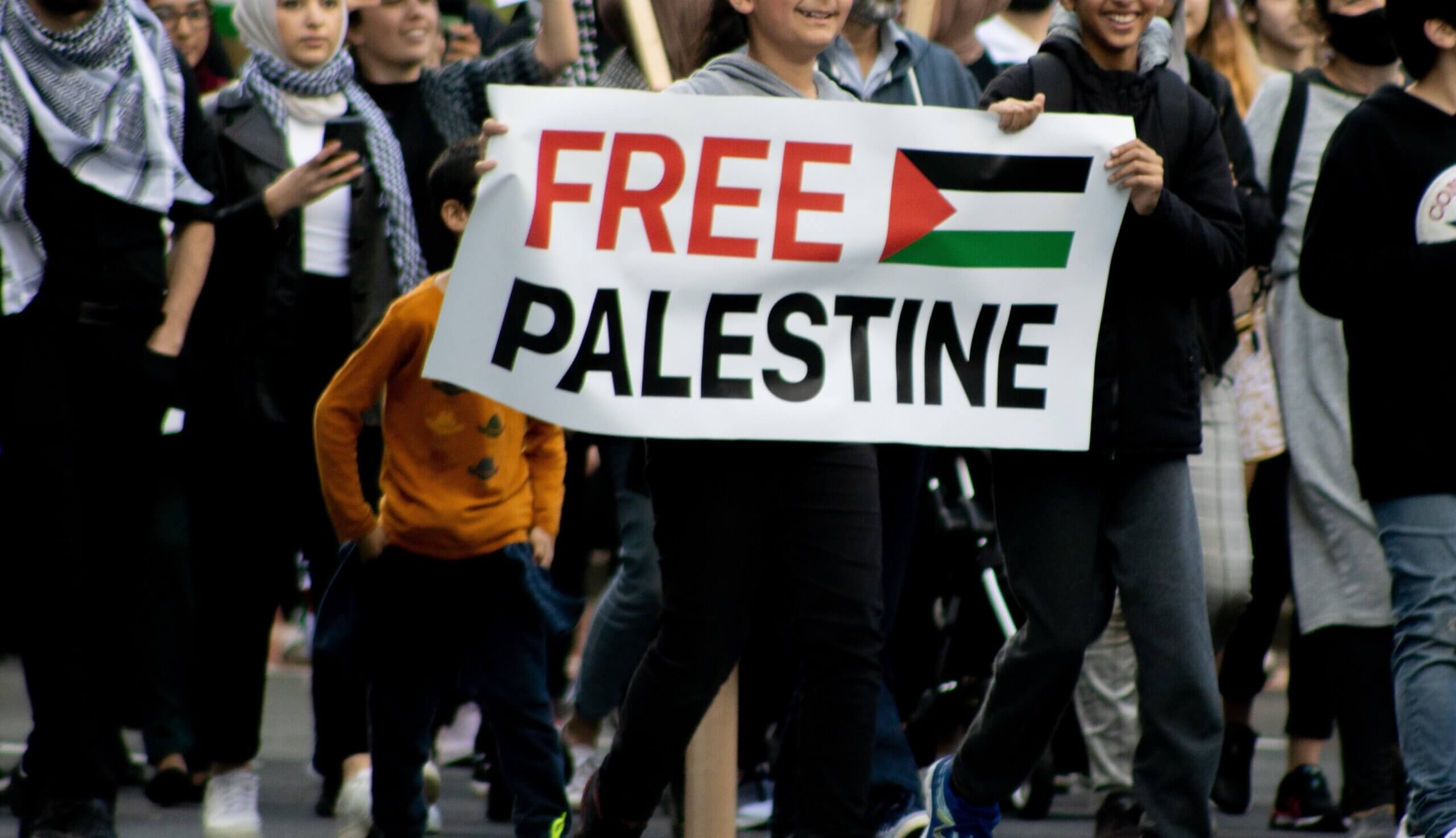 منظمة العفو الدولية تعمل على تكريس الثقافة الفلسطينية في ظل ممارسات الاحتلال الإسرائيلي 