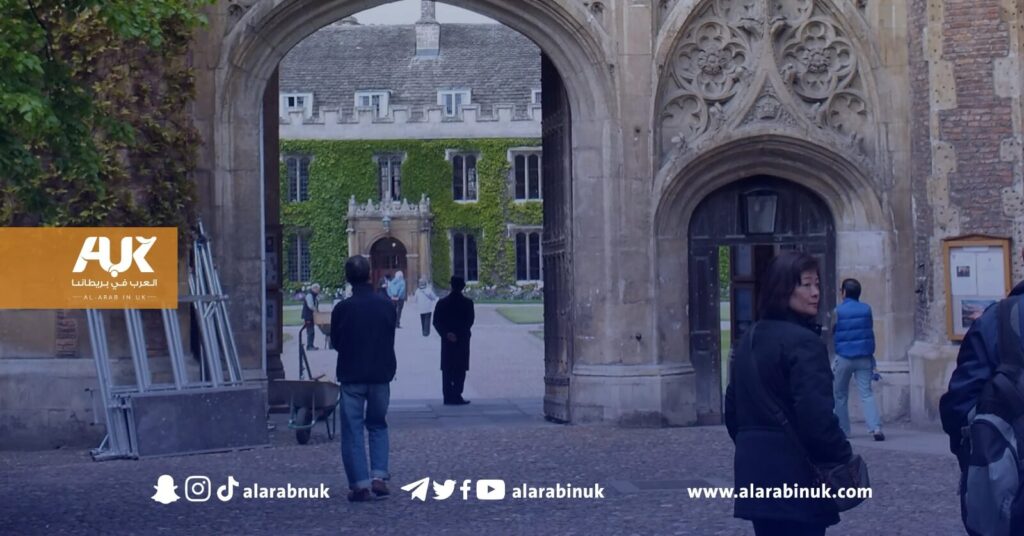 ما سبب الإقبال على دراسة الذكاء الاصطناعي في جامعات بريطانيا؟