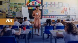 تحصيل الطلاب في مدارس بريطانيا يحافظ على مستواه منذ العام الماضي