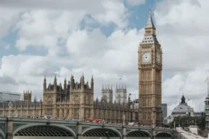أغلى وأرخص المدن للعيش في بريطانيا لعام 2023