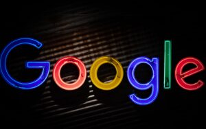 جوجل تواجه دعوى قضائية بمليارات الباوندات من المستخدمين في بريطانيا 