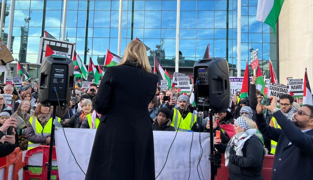 تبرئة مؤيدتين لفلسطين من تهمة مضايقة وزيرة في حكومة ستارمر