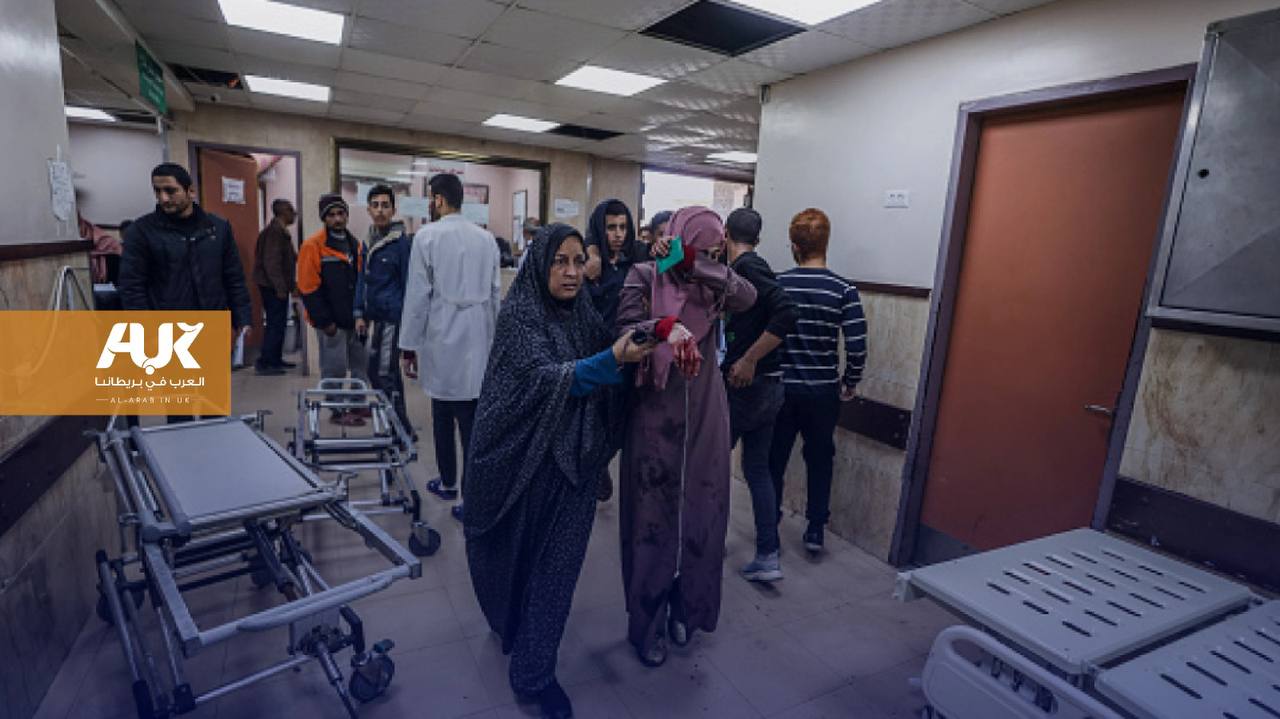 أطباء يتطوعون لعلاج الجرحى في غزة