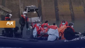 أكثر من 400 طالب لجوء يصلون بريطانيا في يوم واحد