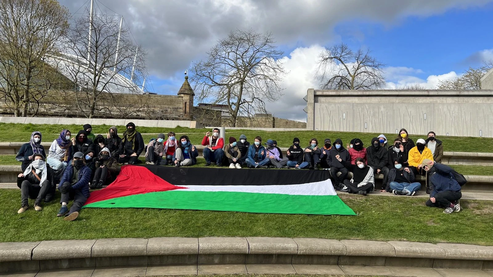 استمرار النشاطات الطلابية المتضامنة مع غزة في بريطانيا 