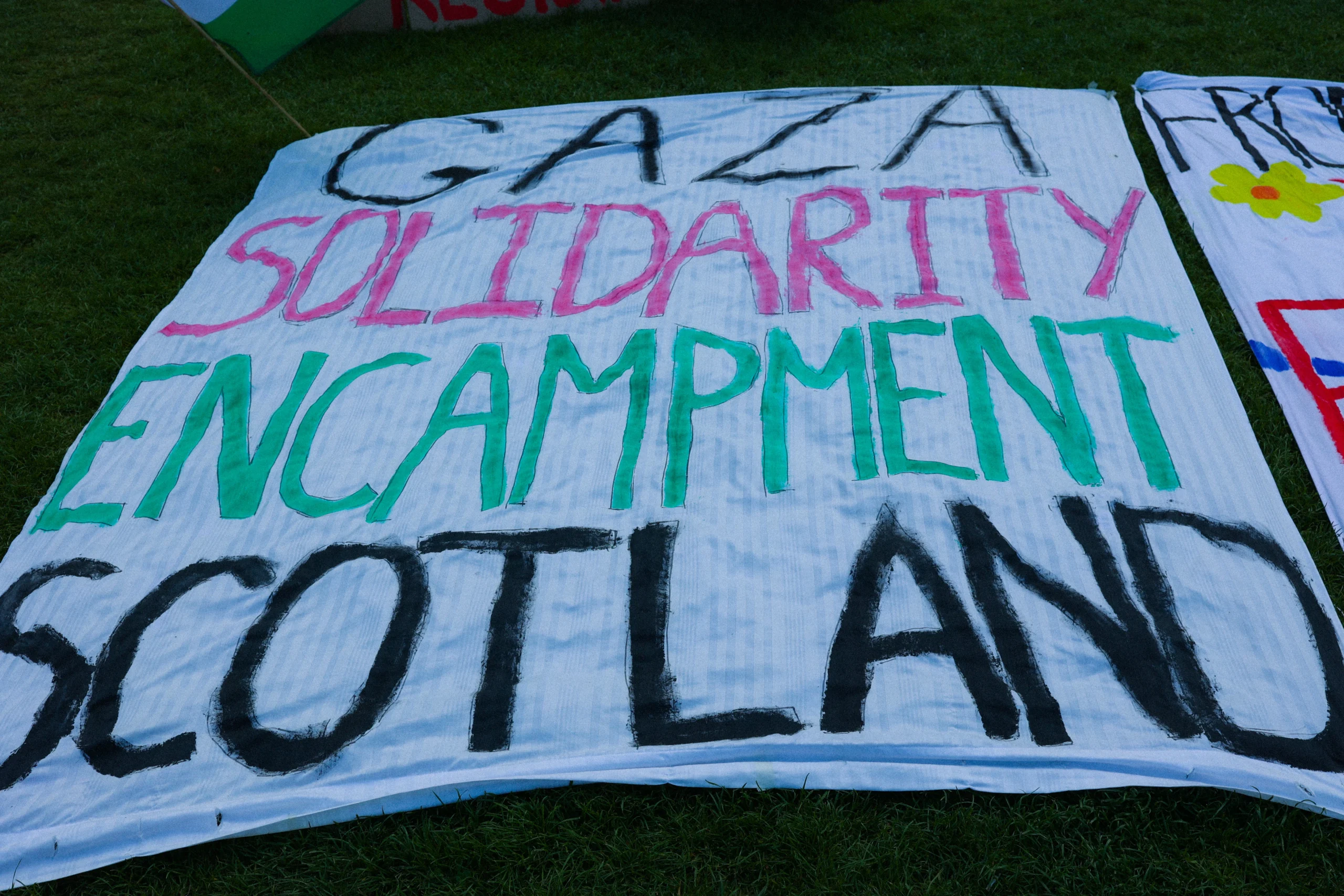 مظاهرة في أدنبرة تضامنًا مع فلسطين 