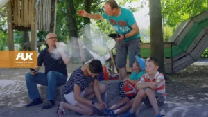 كيف تؤثر ضريبة الطفل الثالث في بريطانيا على العطلات؟