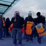 بريطانيا تبدأ محادثات لترحيل طالبي اللجوء المرفوضين إلى الخارج