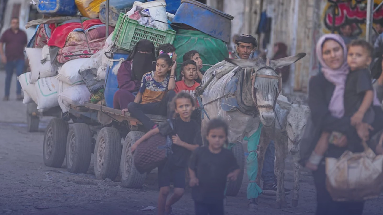 نواب بريطانيون يدعون لتسهيل تأشيرات دخول الفلسطينيين من غزة
