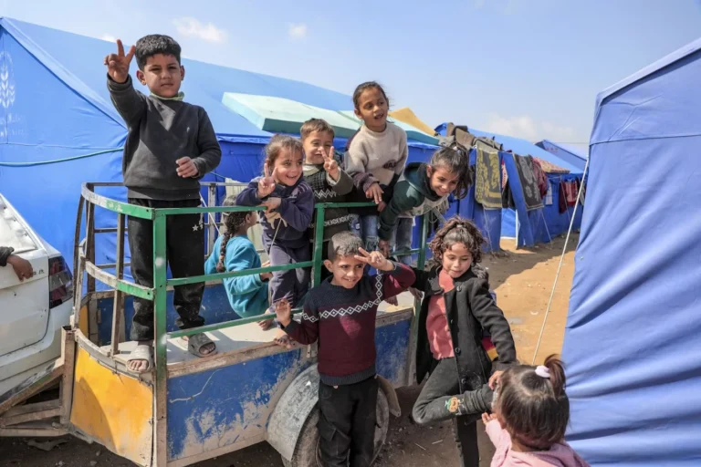 حزب العمال يُقاضى لرفضه استقبال أطفال فلسطينيين يعانون أمراضًا حرجة