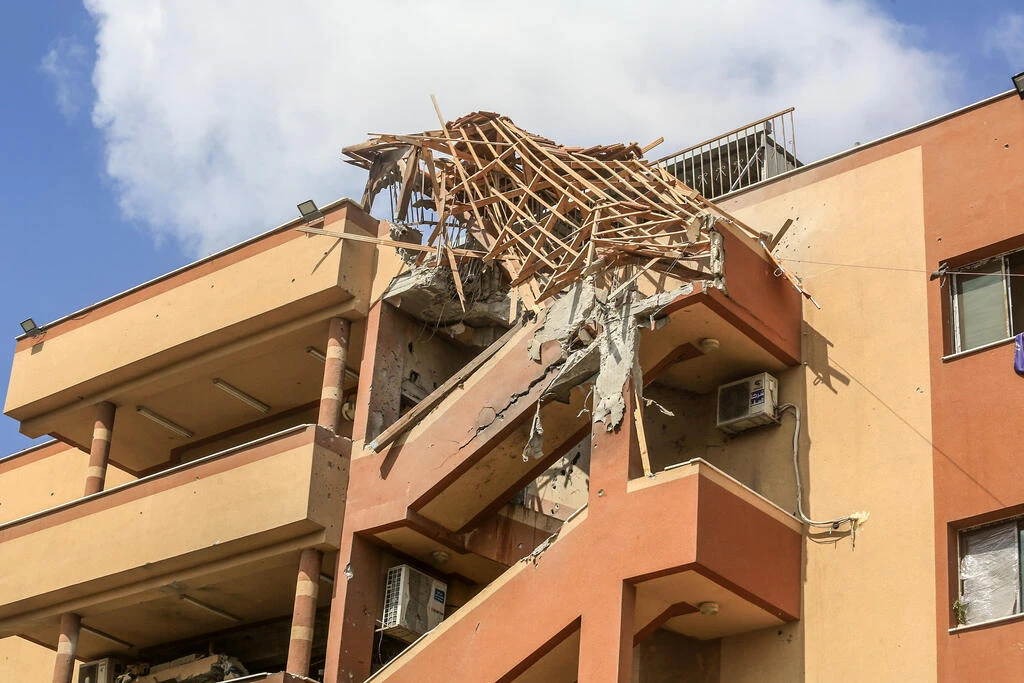 الأمم المتحدة تطالب بتحقيق شفاف في قصف مستشفى ناصر وقتل الصحفيين في غزة