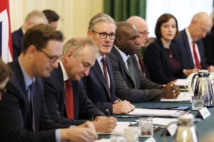 Keir-Starmer-cabinet-meeting-after-2025-reshuffle