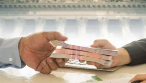 تكاليف الاقتراض الحكومي في بريطانيا تبلغ ذروتها منذ 1998.. هل سترتفع الضرائب؟