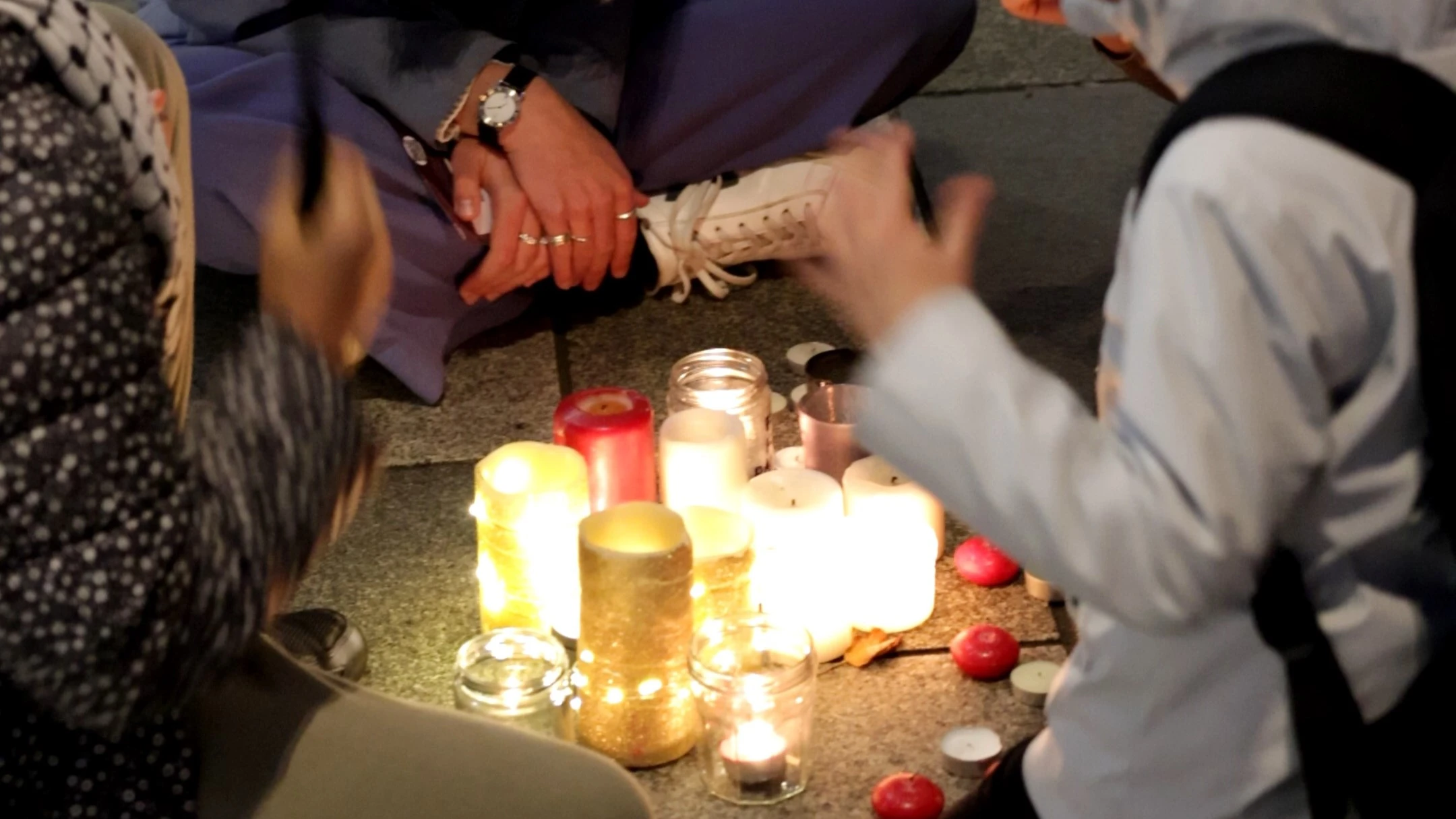 خرجت قبل 6 أشهر.. البريطانية روث هربرت تصل تركيا مشيًا على الأقدام لدعم فلسطين