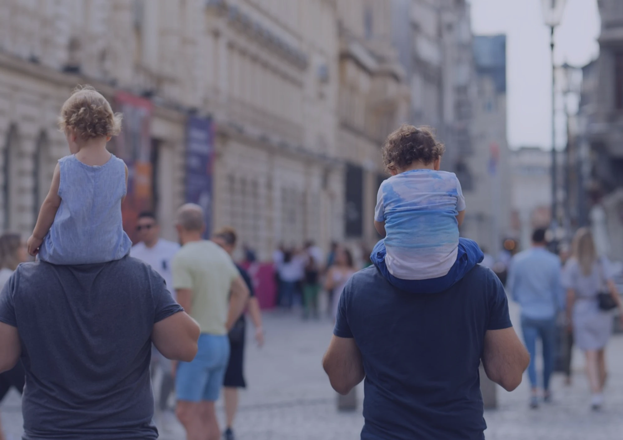 تغيير بريطاني يمنح الطلاب الفلسطينيين حق لمّ شمل عائلاتهم من غزة