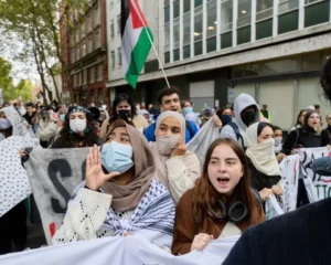 تقرير جديد يكشف معاناة الفلسطينيين في بريطانيا بعد الإبادة في غزة