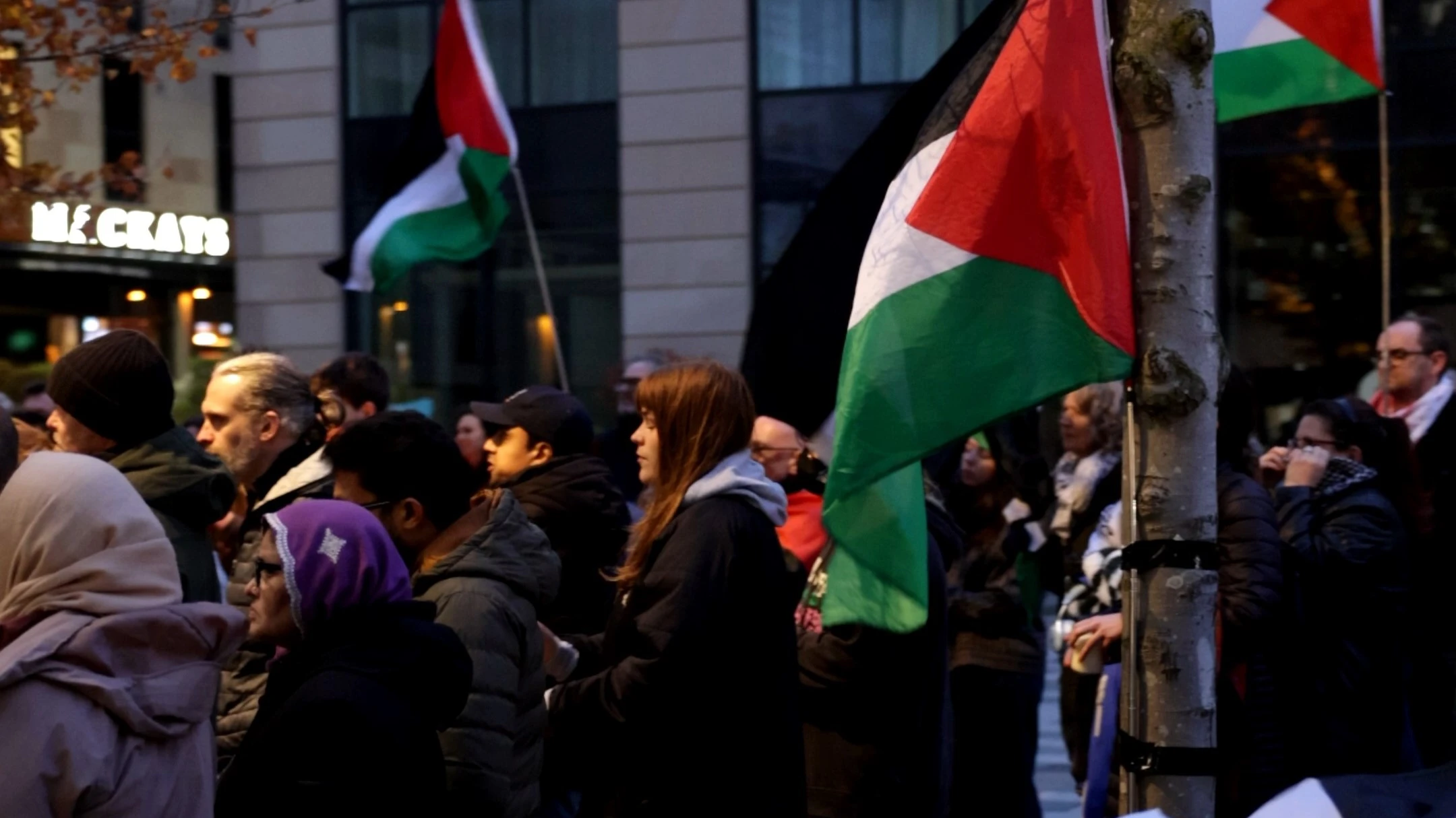 وقفة تضامنية في إدنبرة لإحياء الذكرى الثانية للإبادة الجماعية في غزة