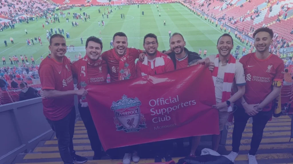 مشجعو ليفربول في المغرب يحتفلون بشغفهم بالفريق الأحمر